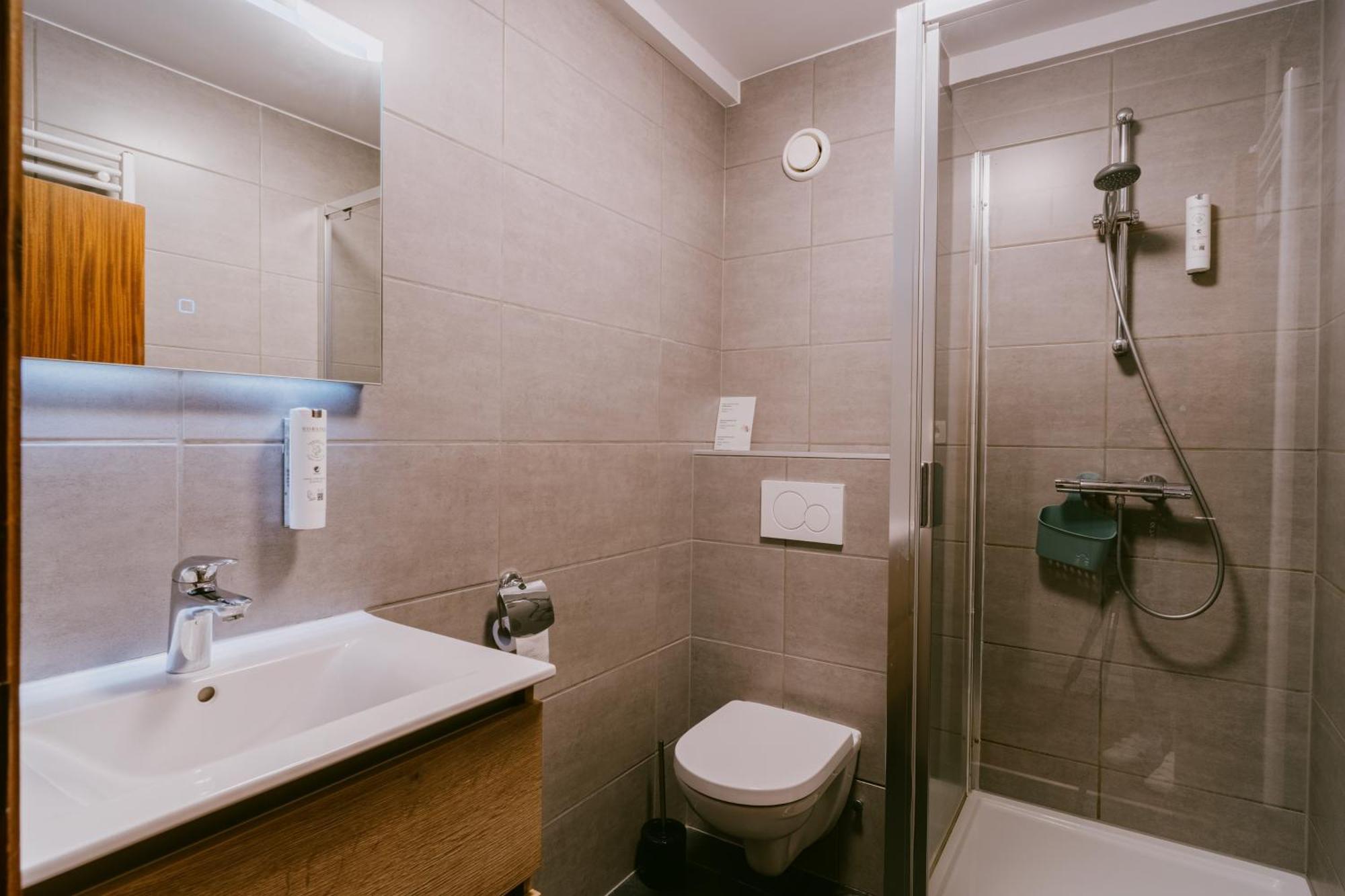 Hotel L'Eau Vive Vresse-sur-Semois Quarto foto