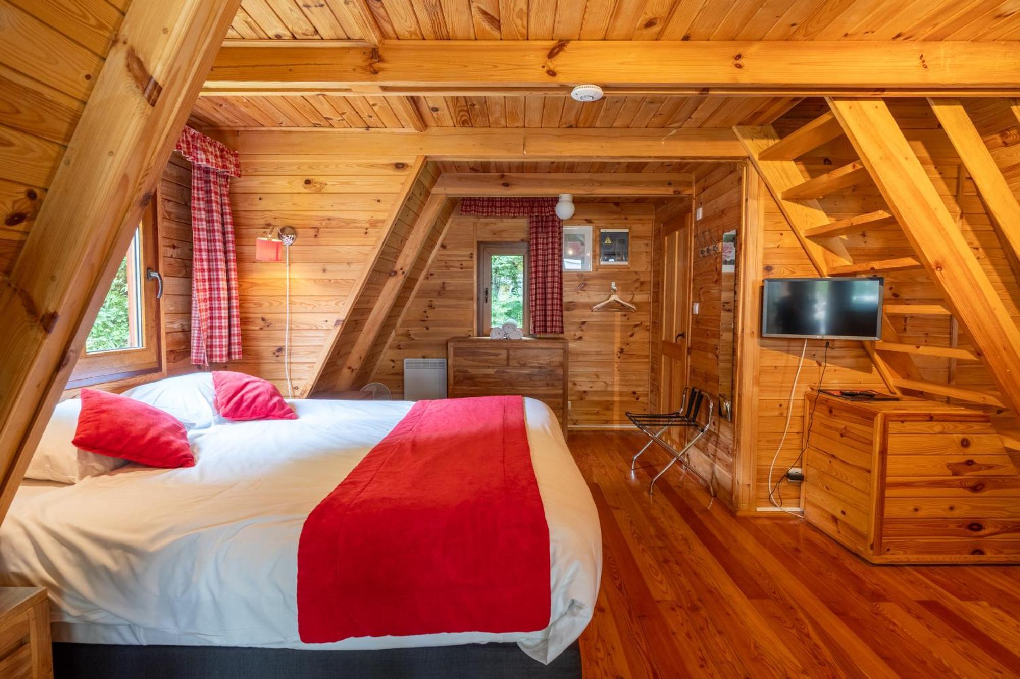 Hotel L'Eau Vive Vresse-sur-Semois Quarto foto