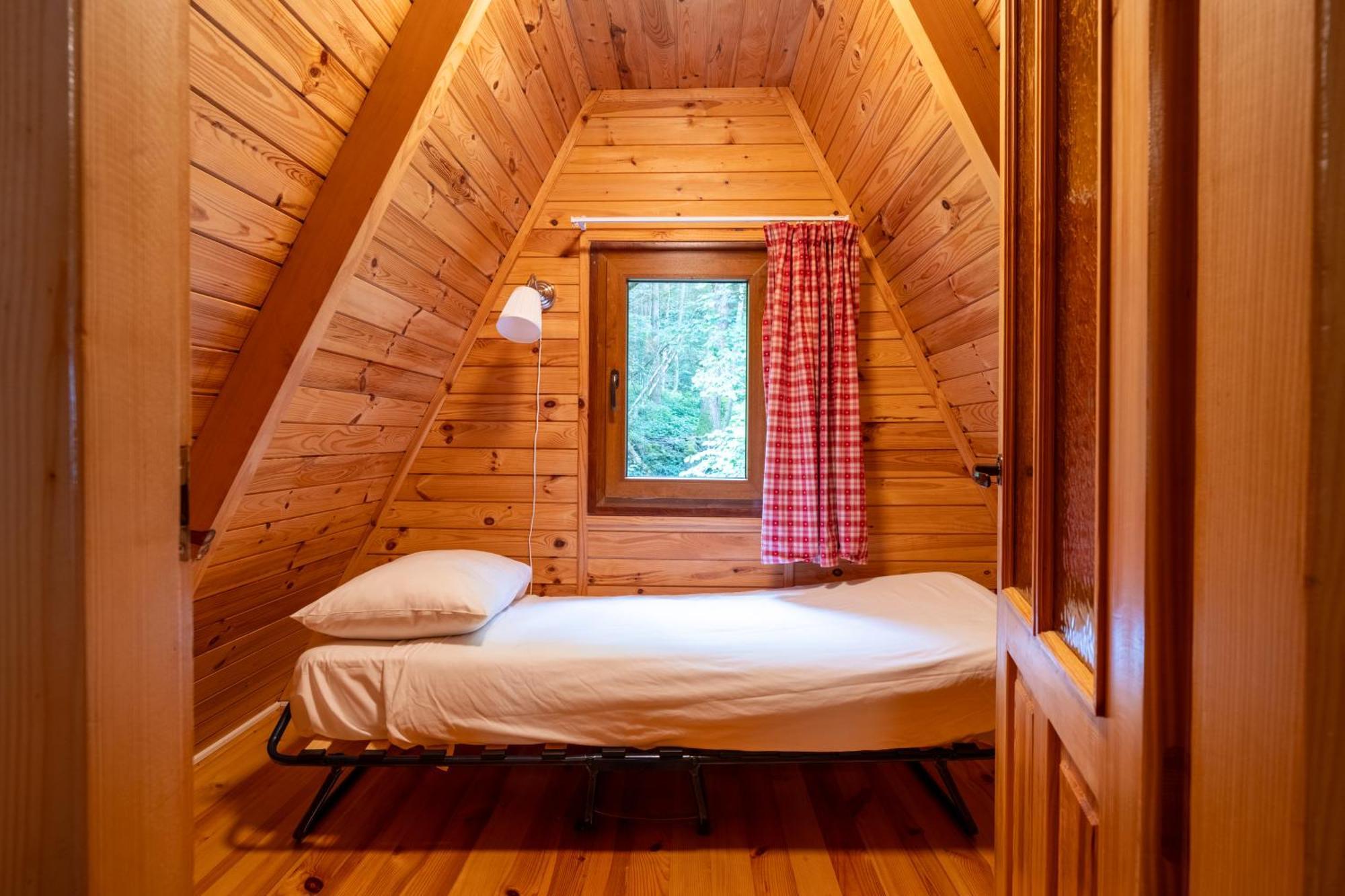 Hotel L'Eau Vive Vresse-sur-Semois Quarto foto